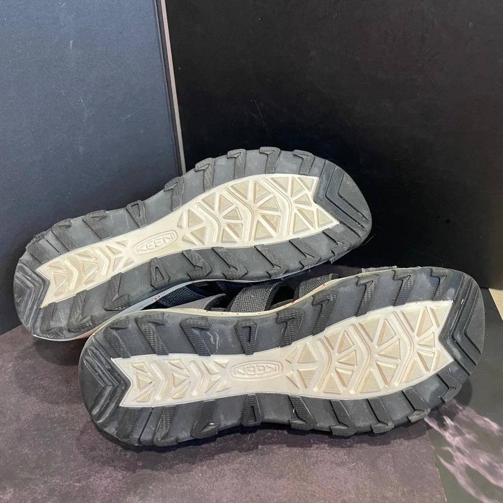 KEEN Newport H2 Grey Orange Waterproof Hiking Sandals Kids 5 1022247 Women's 7